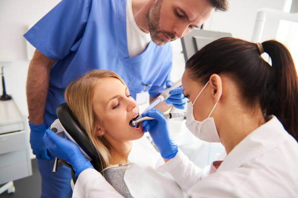 Best Wisdom Tooth Removal  in Center Point, TX